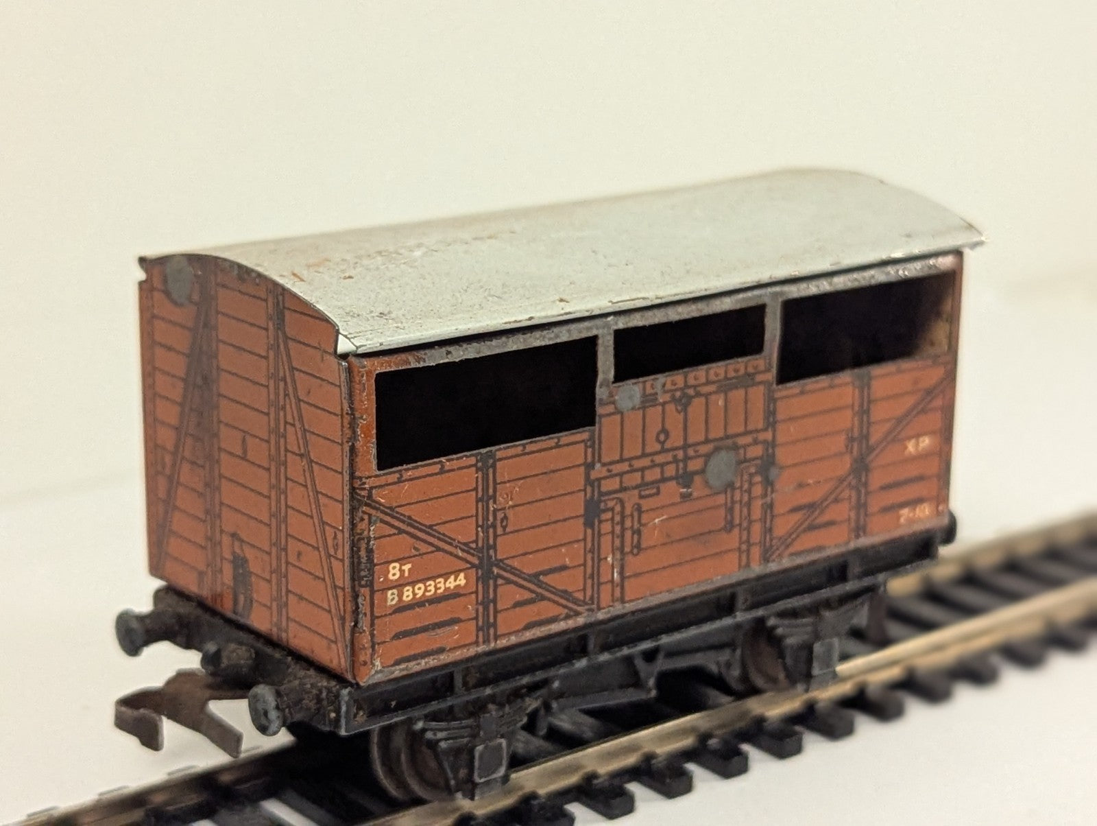 Hornby Dublo 4630 8 Ton Cattle Wagon OO Gauge