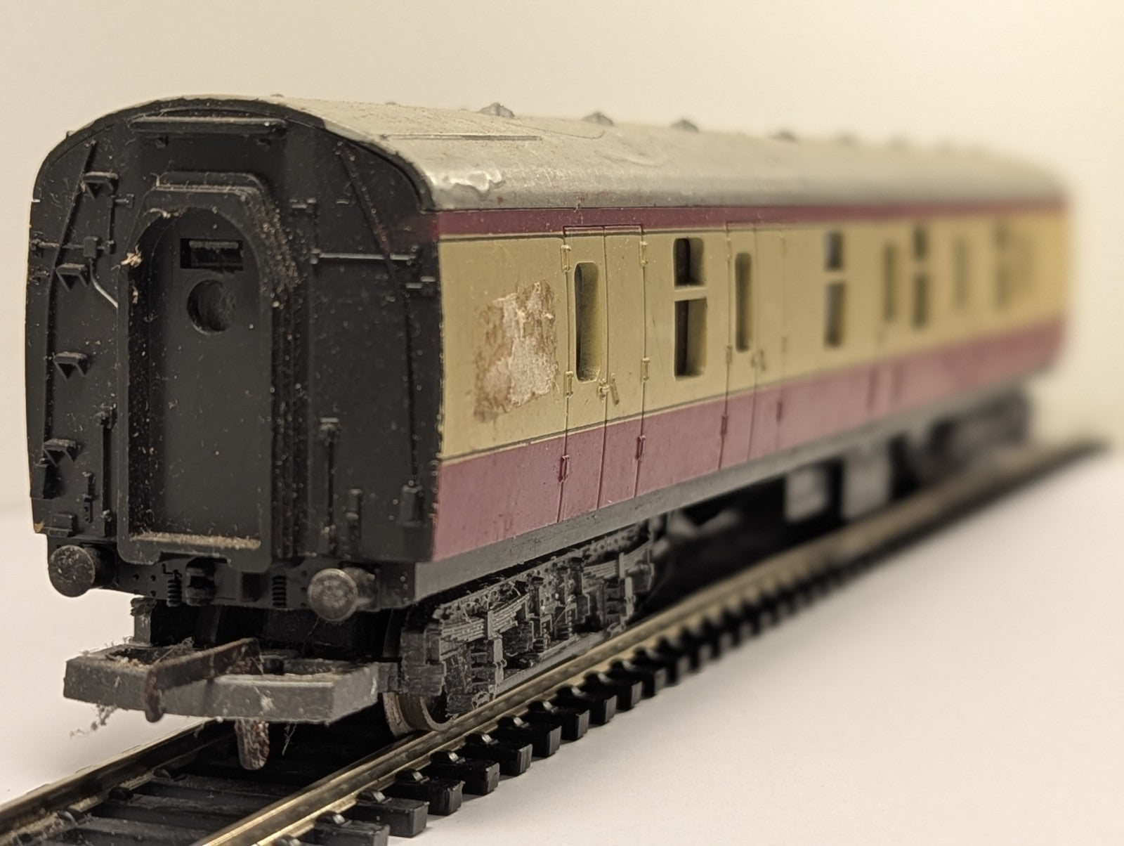 Lima OO Gauge BR Mk1 BSK Brake Second Corridor Coach Passenger Coach
