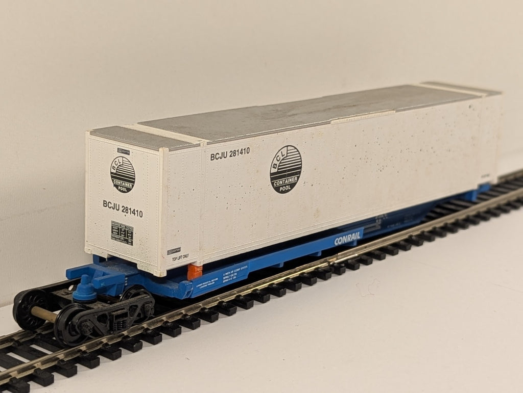 Athearn Flatbed Wagon with Trailer Load