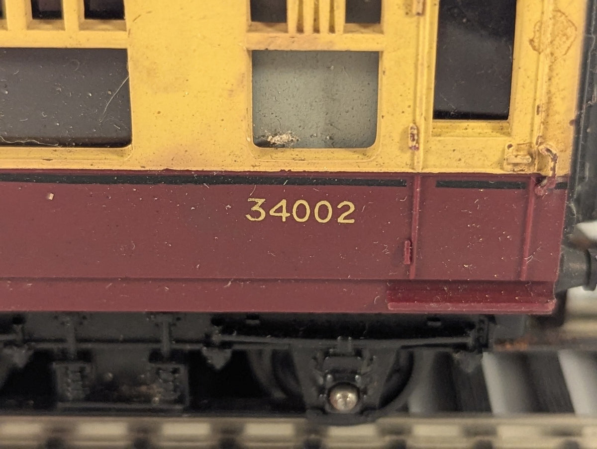 Tri-ang OO Gauge GWR Short Passenger Brake Coach Passenger Coach 34002