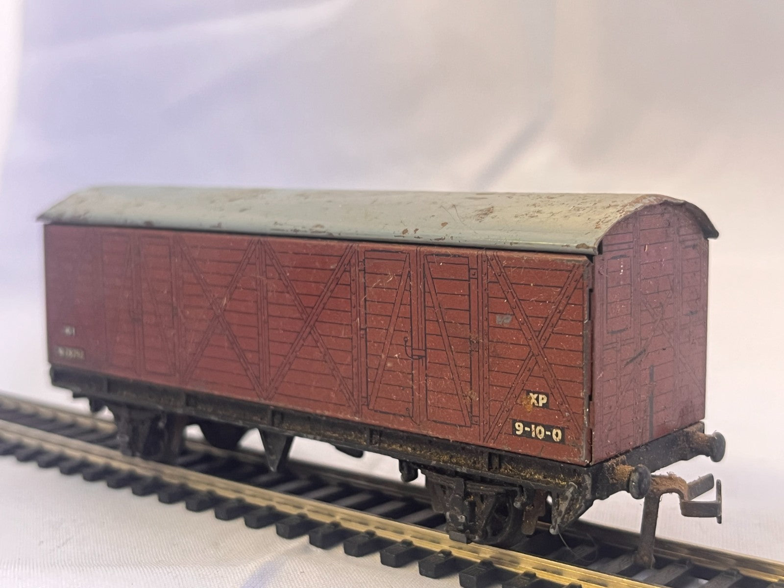 Hornby Dublo OO Gauge BR Ventilated Van W28798