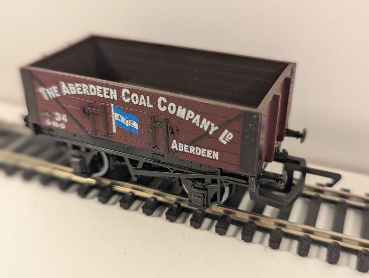 Hornby R6030 OO Aberdeen Coal Co 5 Plank Wagon
