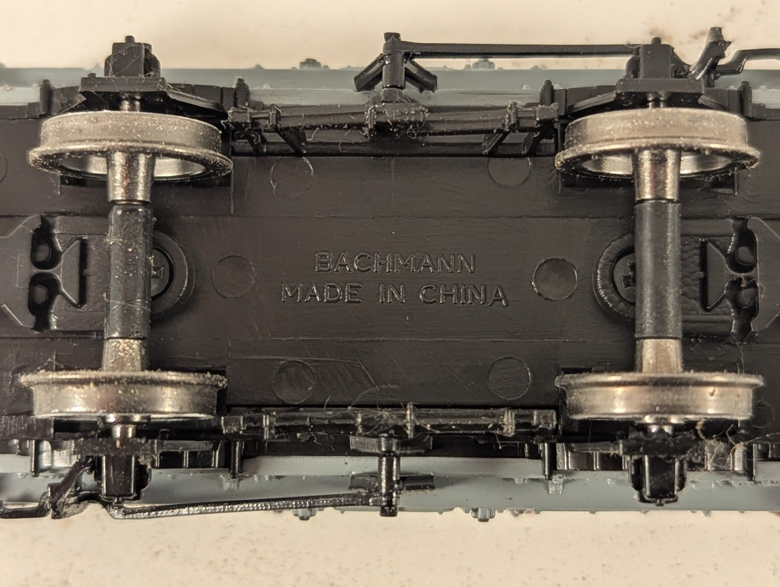 Bachmann OO Gauge 7 Plank Wagon Open Wagon 2 Hopton-Wood Stone Firm