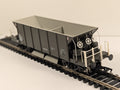 Bachmann 38-130 OO Gauge 40 Ton Sealion YGH Hopper Wagon Olive Green