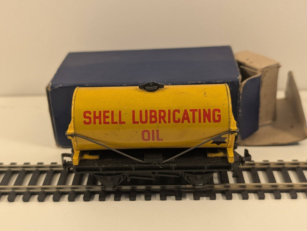 Hornby Dublo Tank Wagon – “Shell Lubricating Oil” Livery – OO Gauge