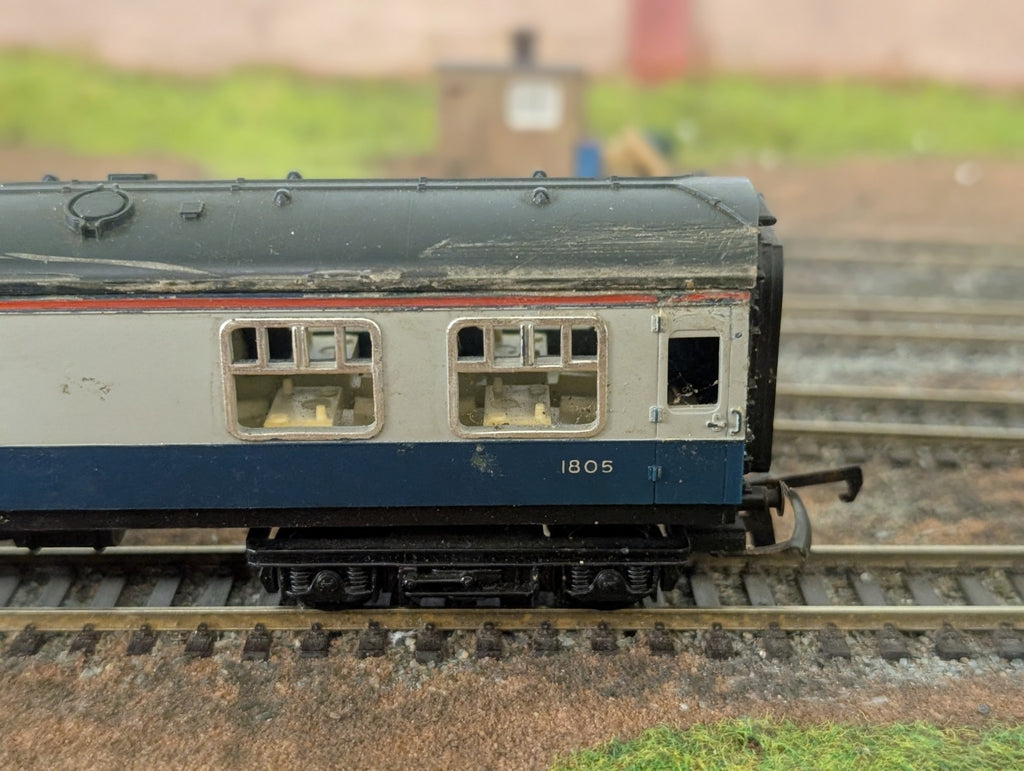 Tri-ang OO Gauge BR Mk1 RMB Restaurant Miniature Buffet Coach No. 1805