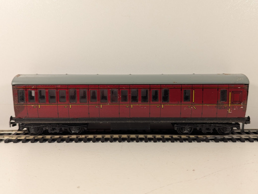 Hornby Dublo OO Gauge Tinplate Suburban Brake Coach