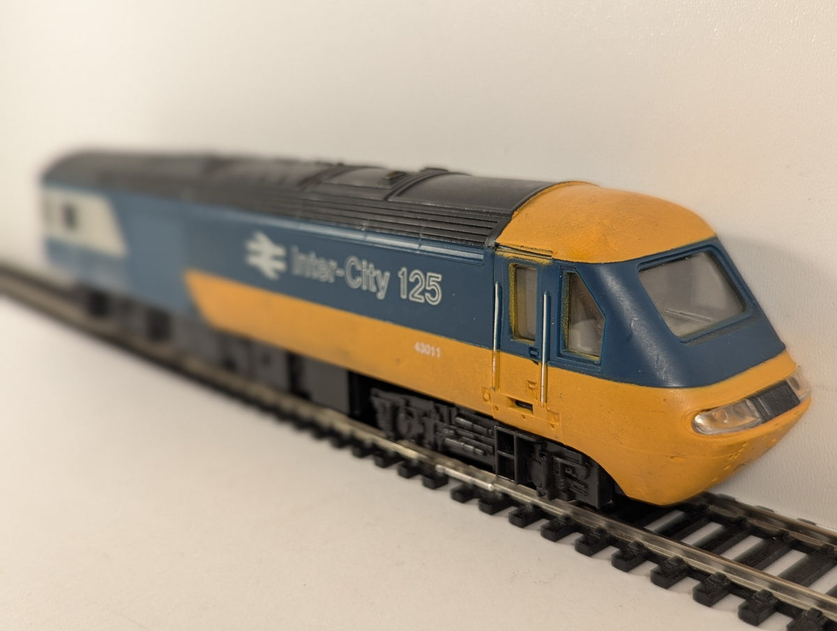Hornby OO Gauge Class 43 HST Inter-City 125 Dummy Power Car Diesel Locomotive