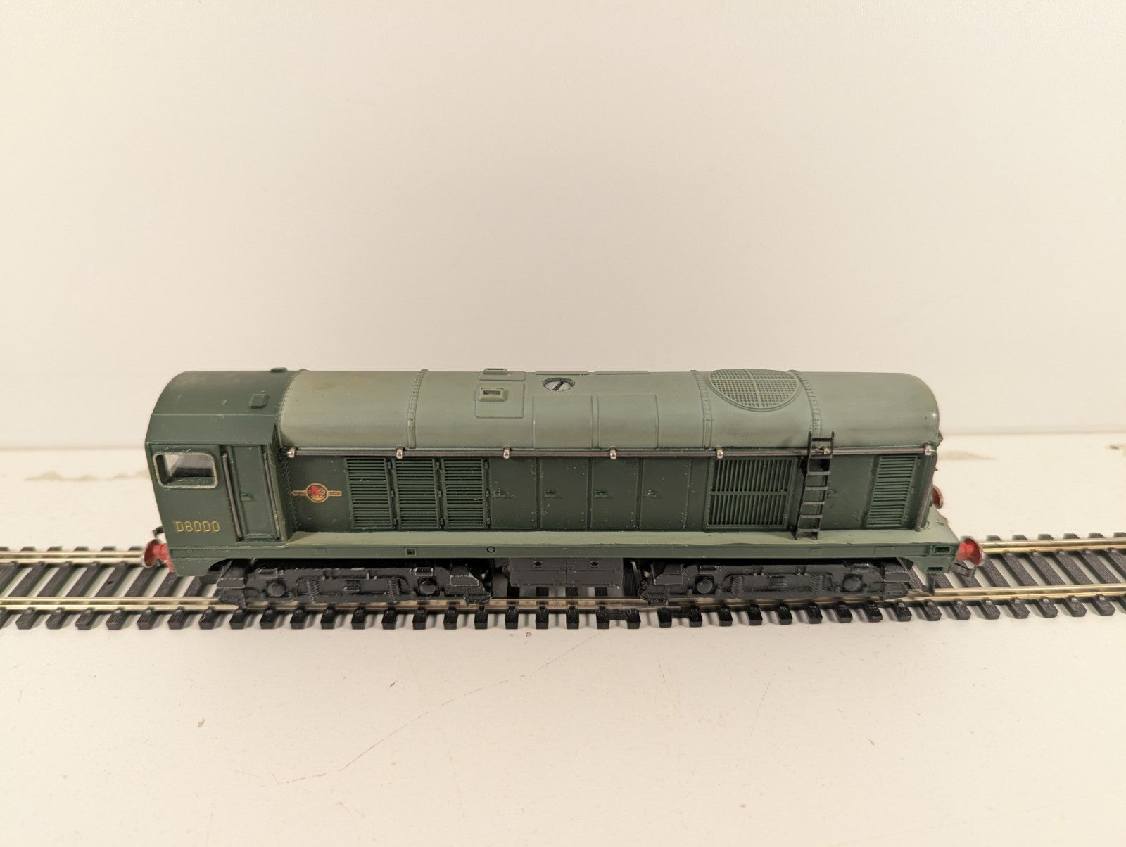 Hornby-Dublo L30 1,000 B.H.P. Bo-Bo Diesel Electric Locomotive BR Green