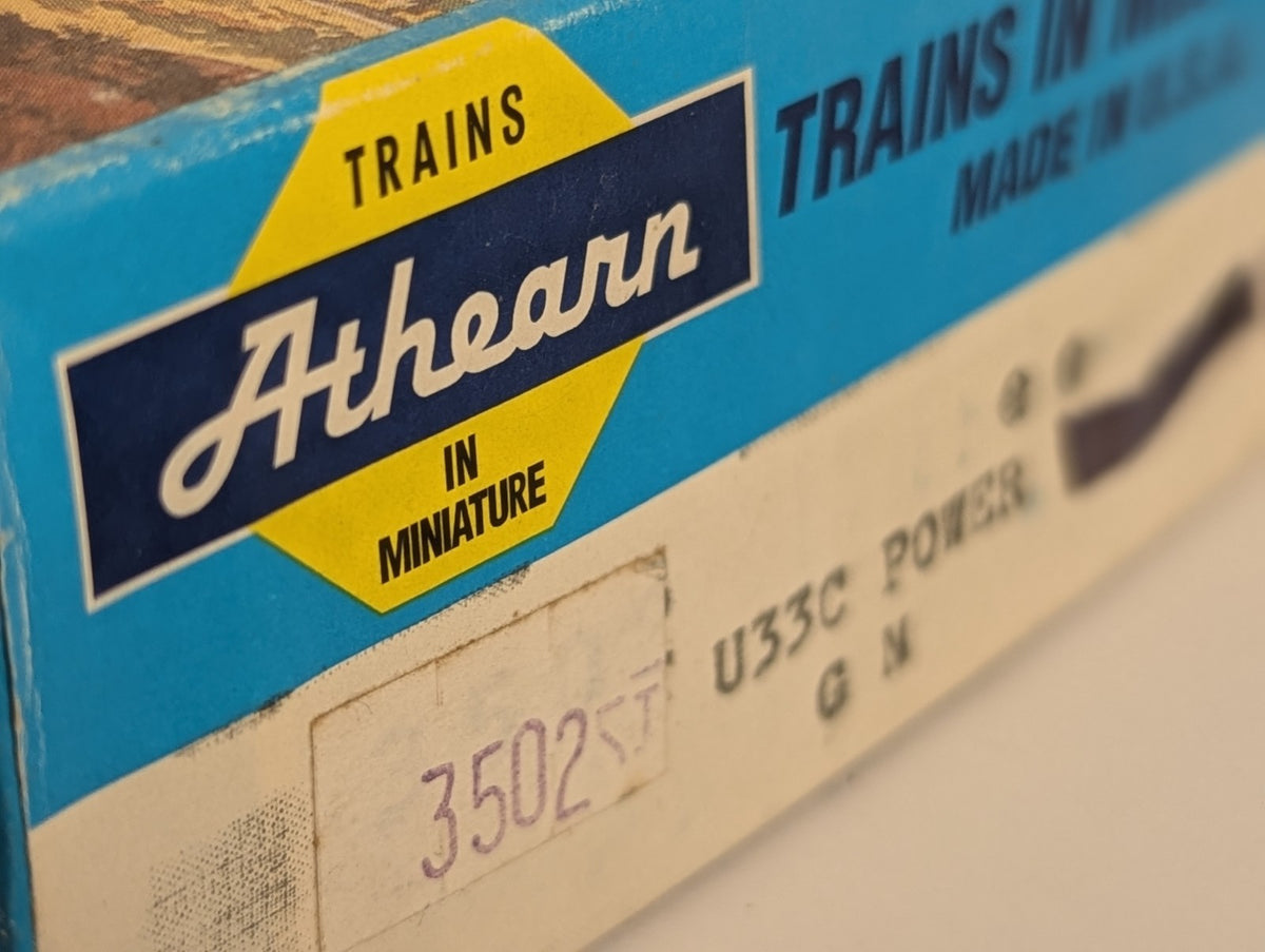 Athearn 3502 OO Gauge U33C Diesel Locomotive