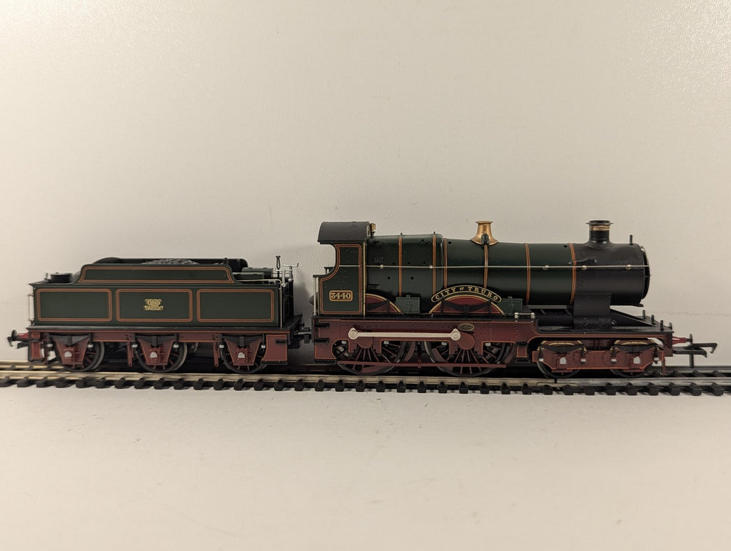 Bachmann OO Gauge City Class 4-4-0 'City of Truro' Steam Locomotive 3440