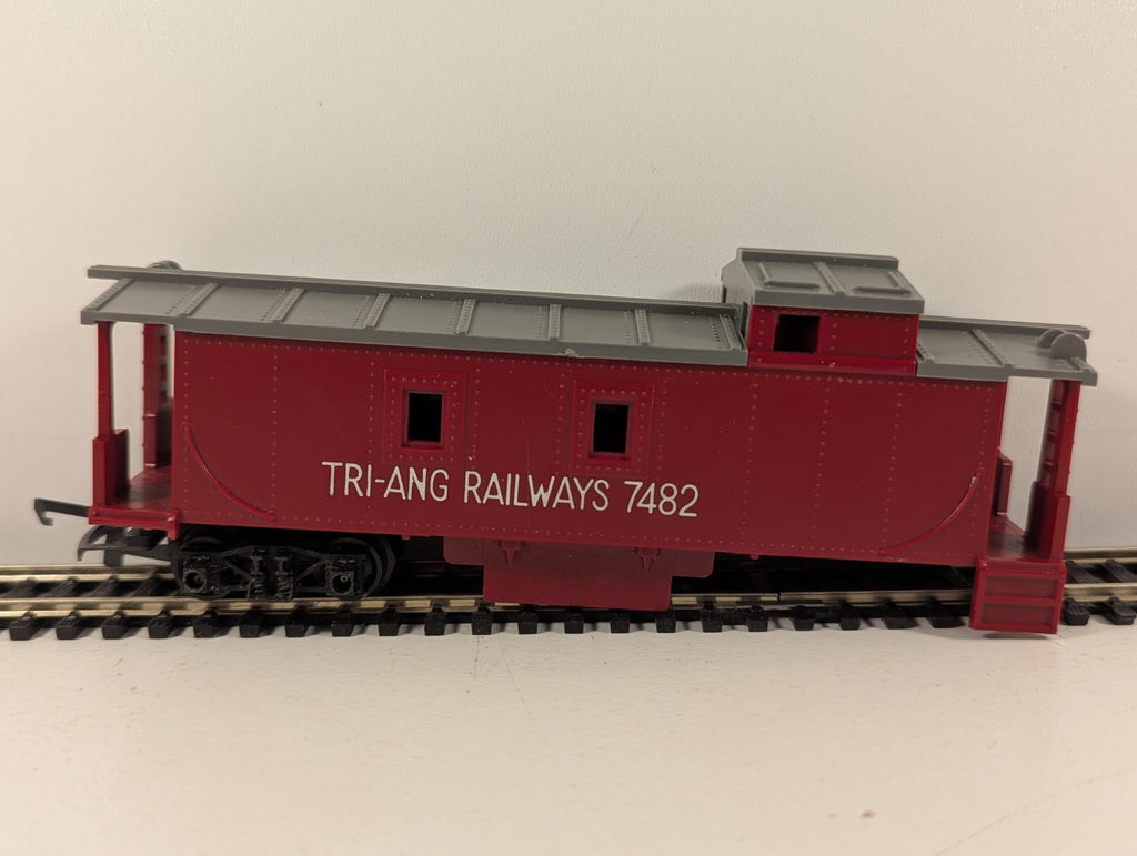 Tri-ang Railways R115 OO Gauge Transcontinental Caboose Missing Bogie/Coupler