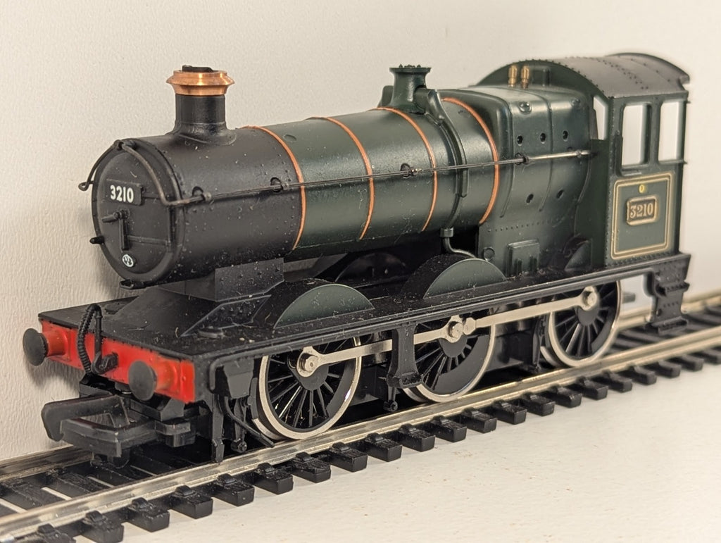 Mainline OO Gauge Class 2251 Collett Goods 0-6-0 Poor Runner