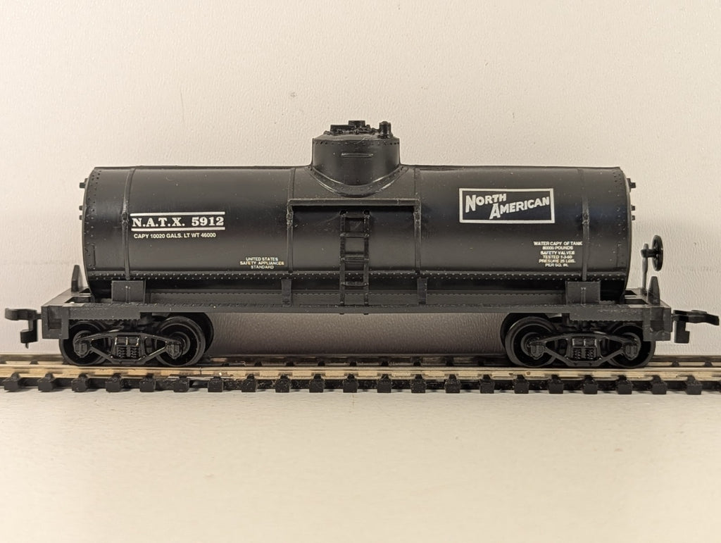 Industrial Rail HO Scale Single Dome Tank Car Tank Wagon 5912