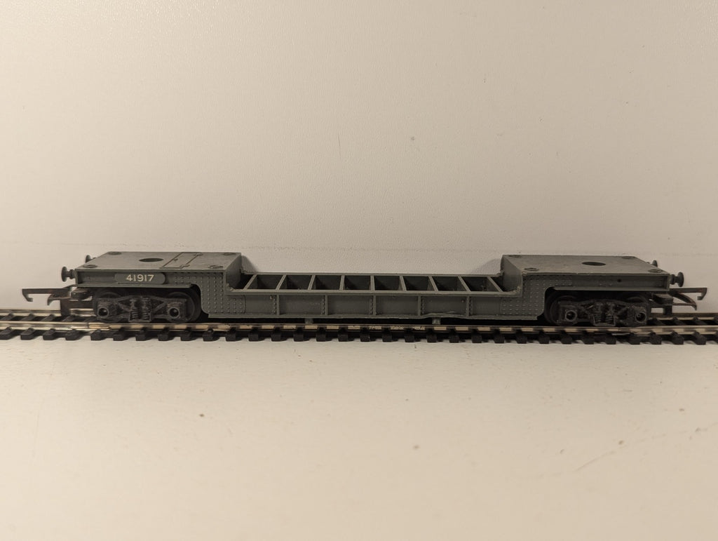Tri-ang OO Gauge Bogie Well Wagon Goods Wagon 41917 Grey R118