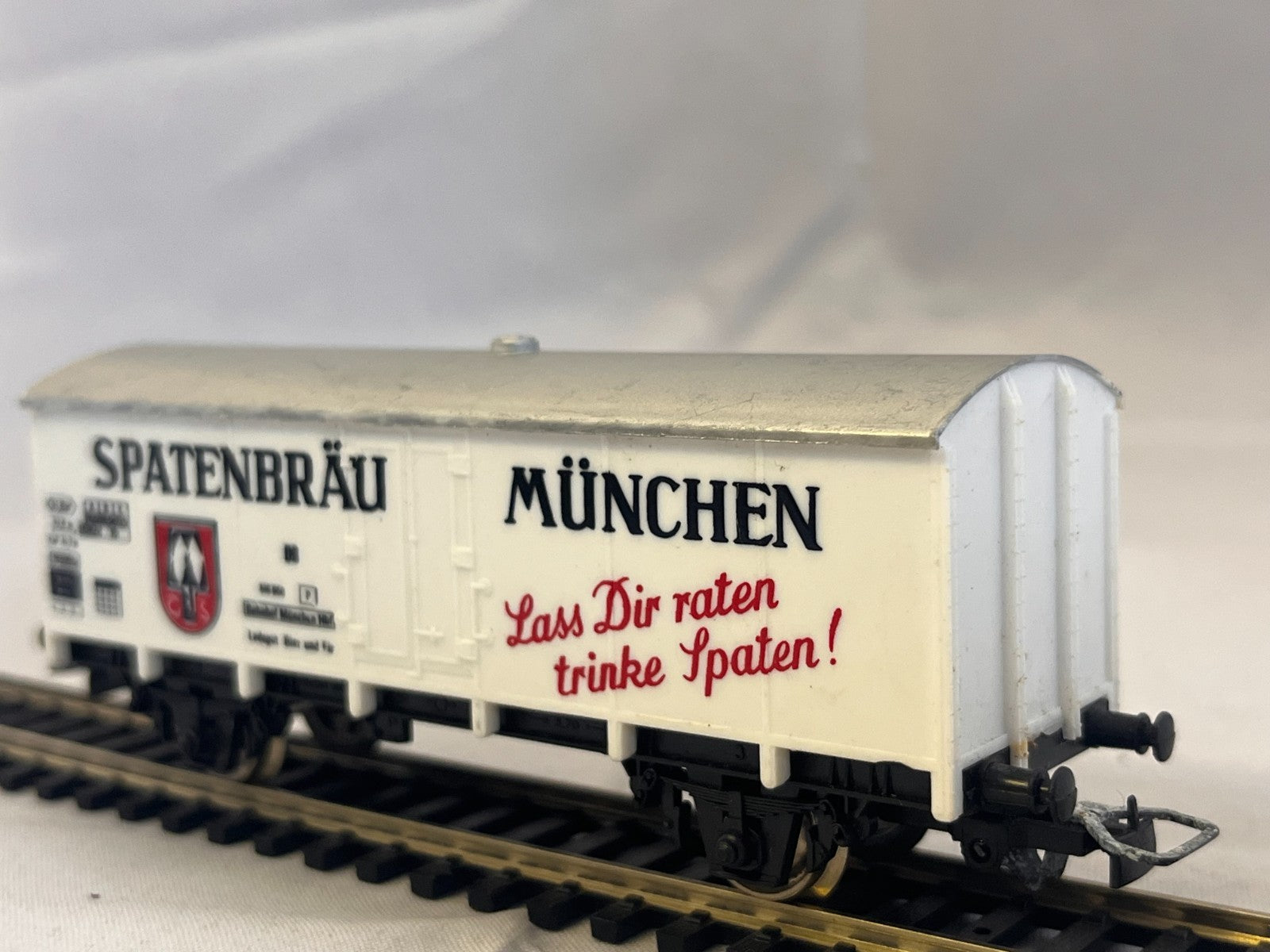 Jouef HO Scale Spatenbräu München Refrigerated Beer Wagon