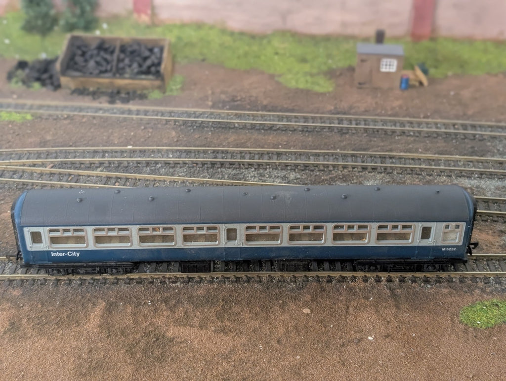 Hornby R417 BR MK2 TSO Tourist Standard Open M5232 BR Blue/Grey