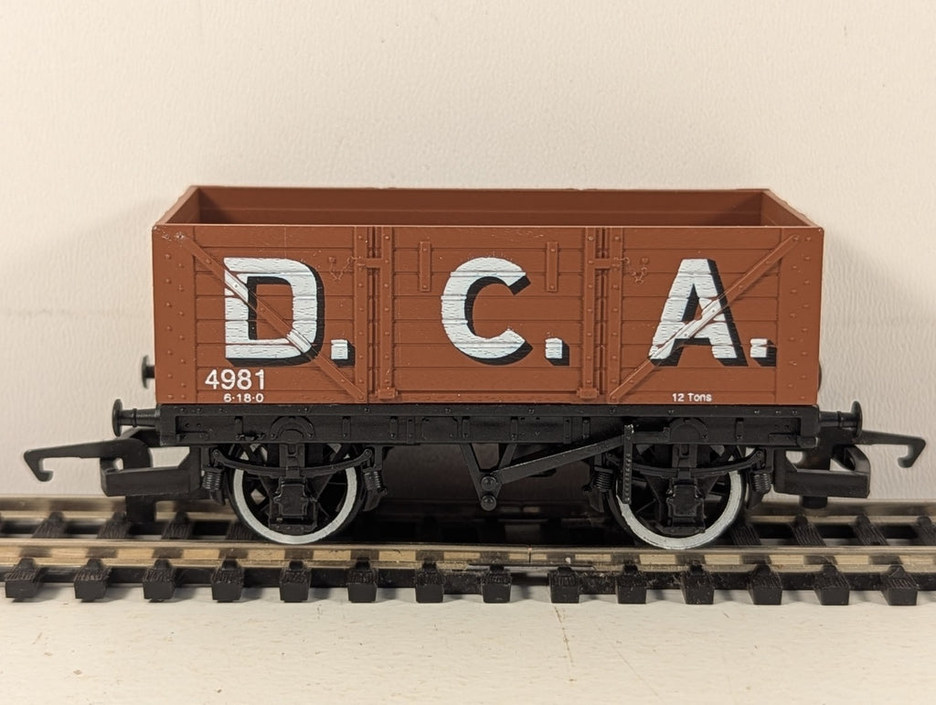 Hornby  R036 DCA Open Wagon Goods Wagon 4981 D.C.A. Brown