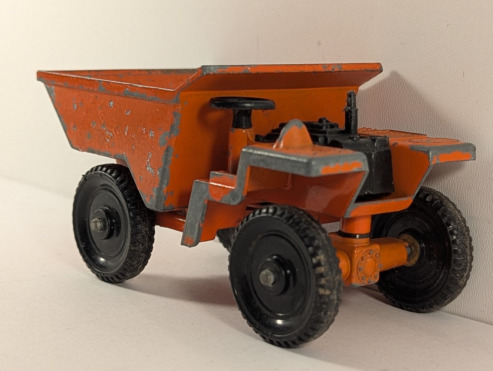 Lone Star Site Dumper Die-cast Model Orange