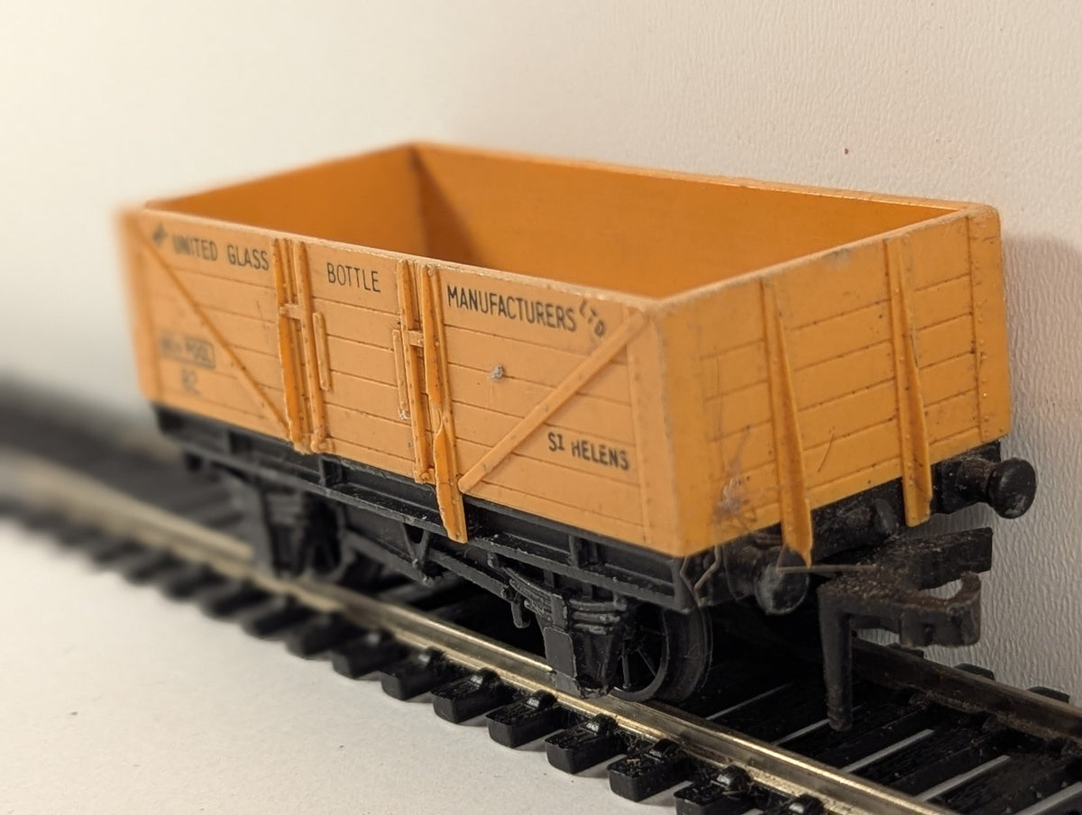 Hornby Dublo OO Gauge United Glass Bottle Manufacturers Open Wagon Goods Wagon