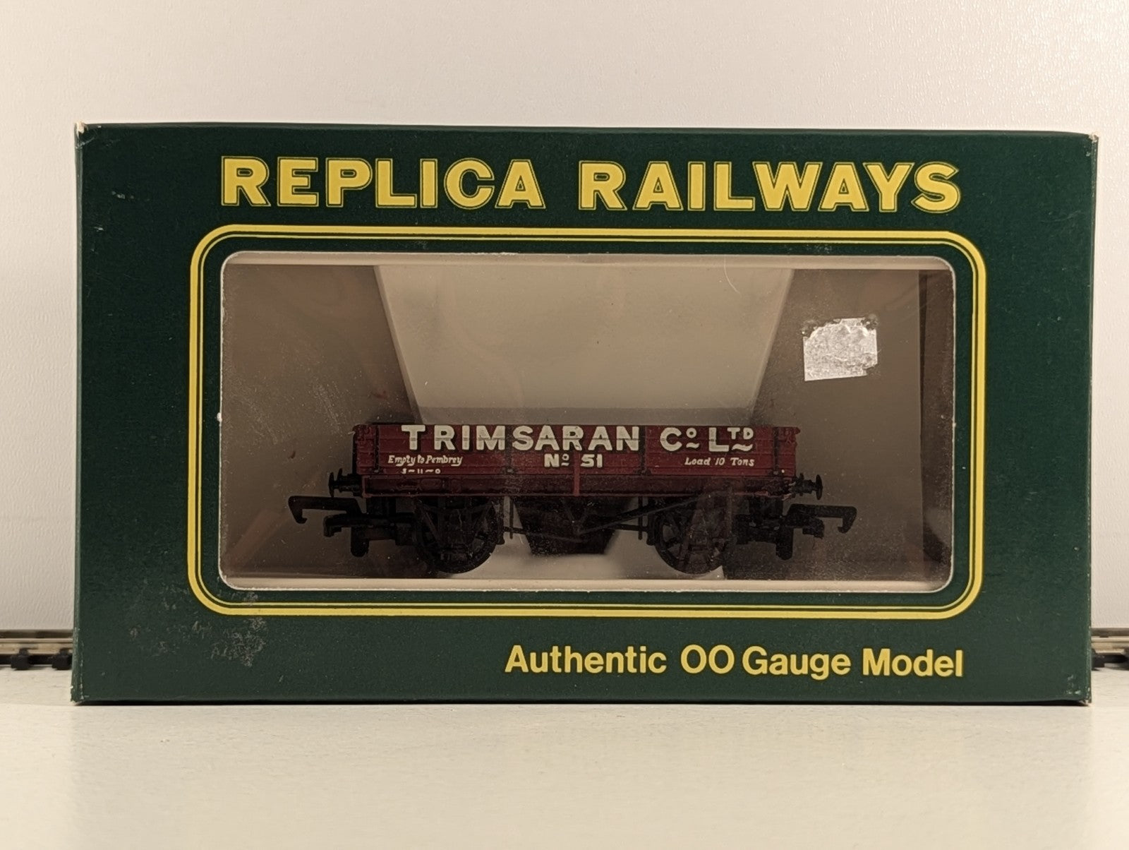 Replica Railways 13303 OO Gauge Trimsaran 3 Plank Wagon - Boxed