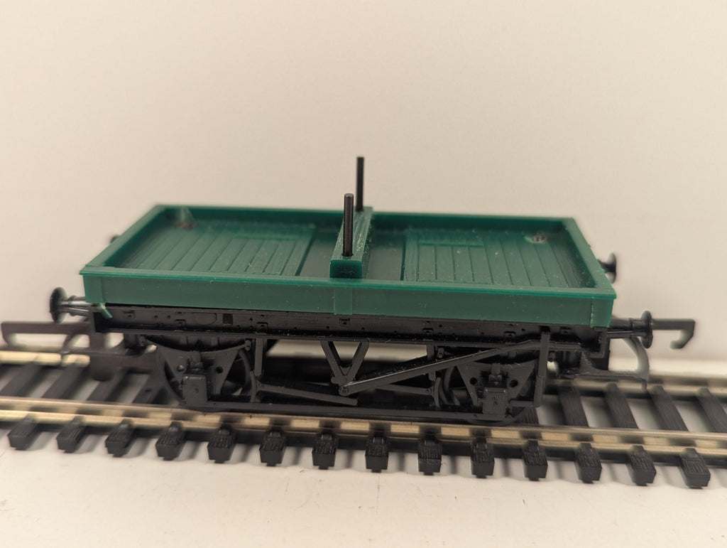 Tri-ang Hornby OO Gauge R17 BR Bolster Wagon B913011