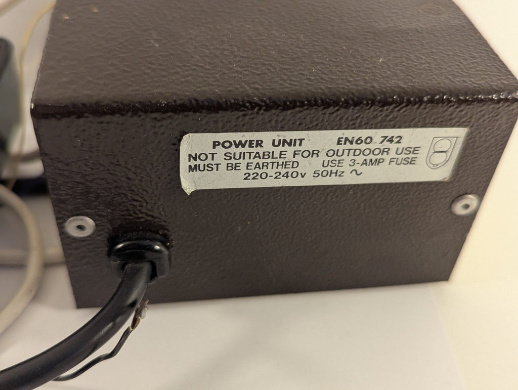 Gaugemaster Electronic Loco Controllers and Power Unit