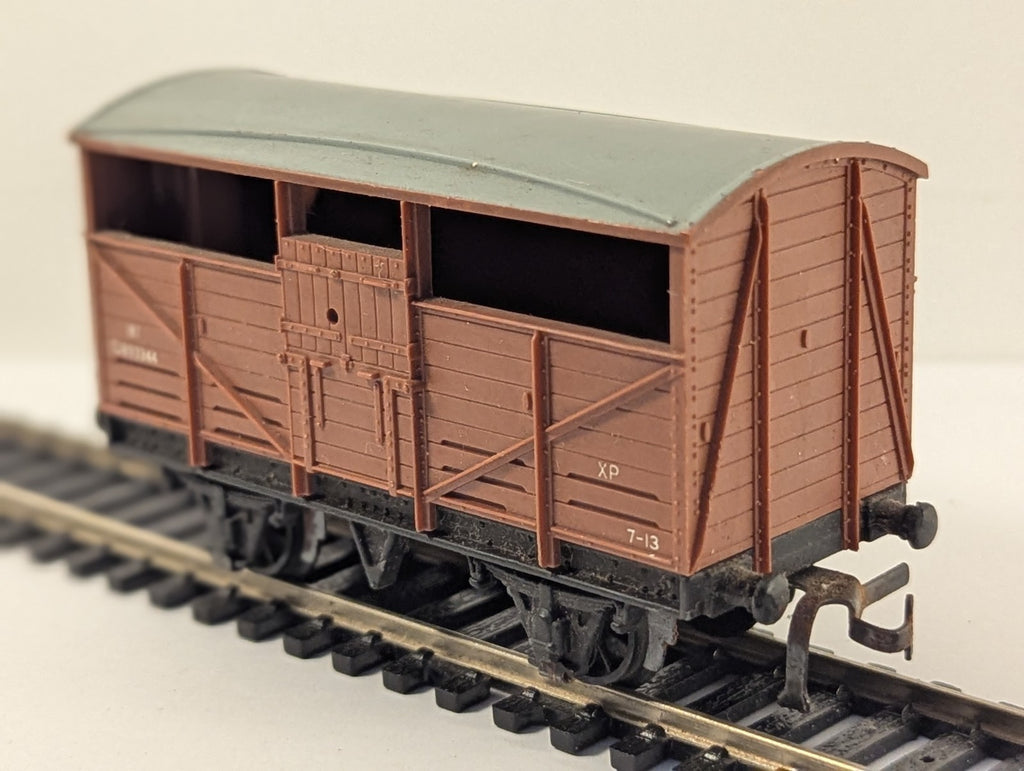 Hornby Dublo SD6 BR Bauxite 8T Cattle Truck B893344