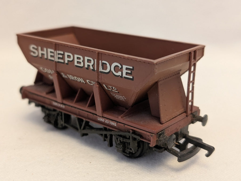 Mainline OO Gauge 20 Ton Hopper Wagon Goods Wagon 8251