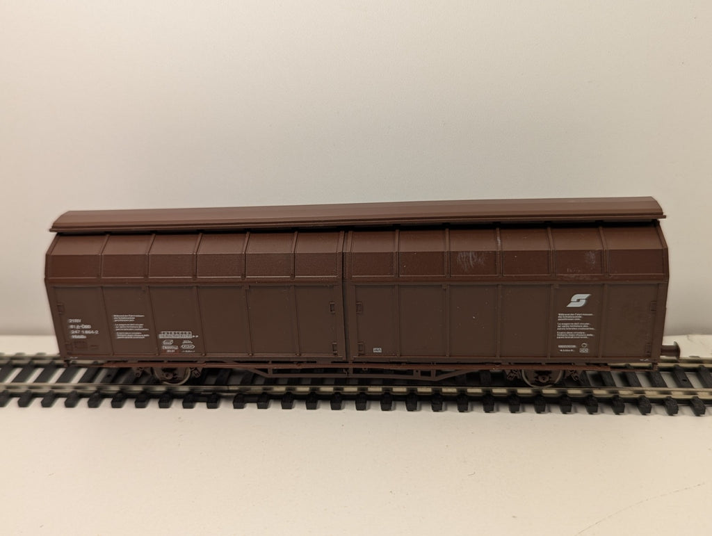 Roco H0 Sliding Wall Wagon DB Freight – Missing Buffers