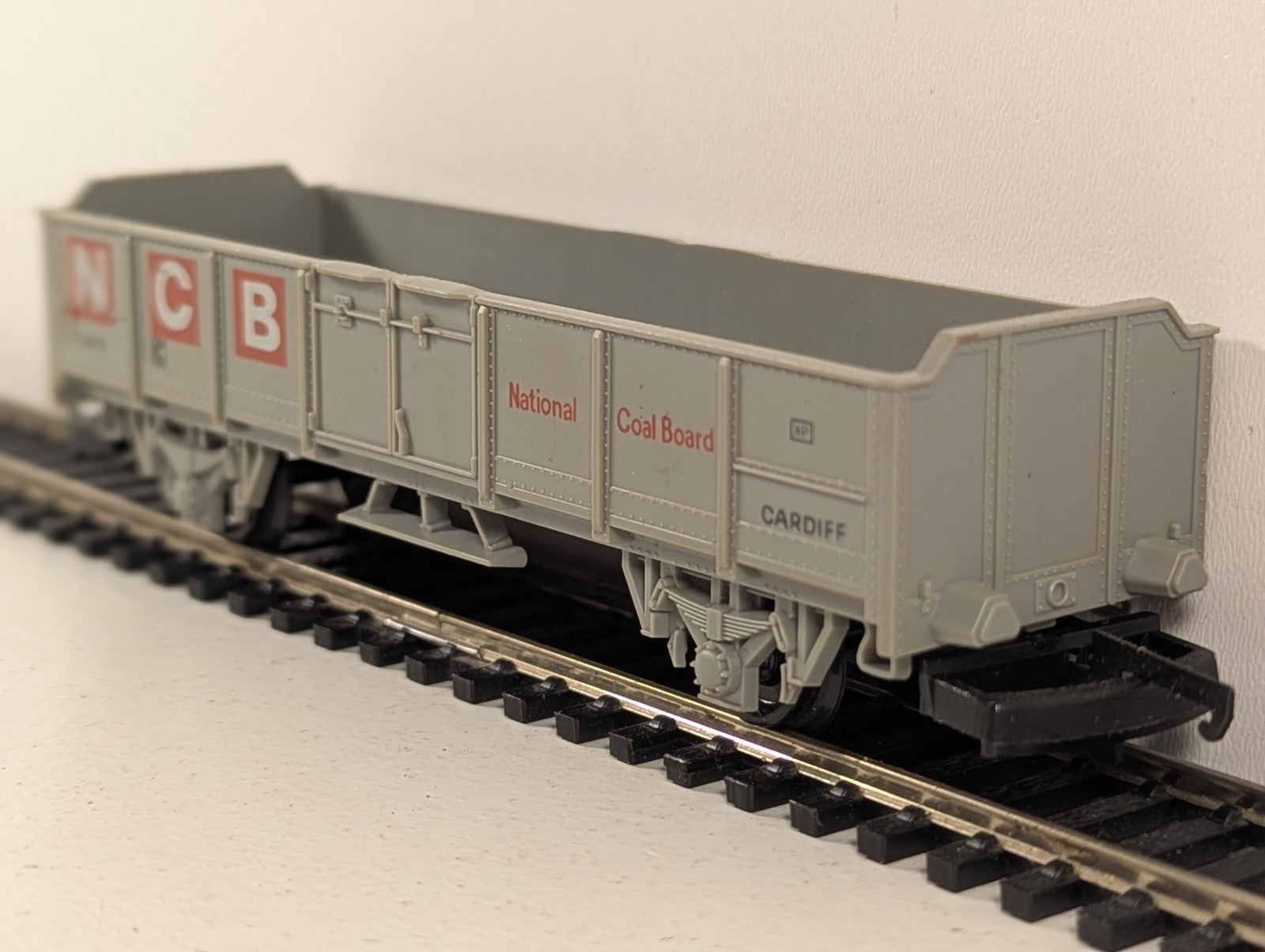 SKU: GR4537  Lima OO Gauge NCB Cardiff High-Sided Open Mineral Wagon Goods Wagon