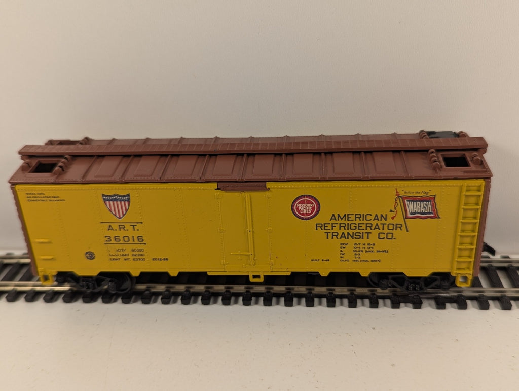 Athearn HO Gauge American Refrigerator Transit Reefer Wagon