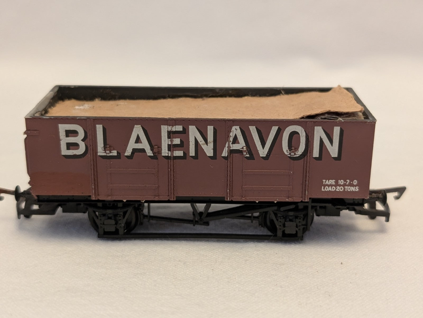 Mainline OO Gauge 20 Ton Mineral Wagon Goods Wagon Blaenavon