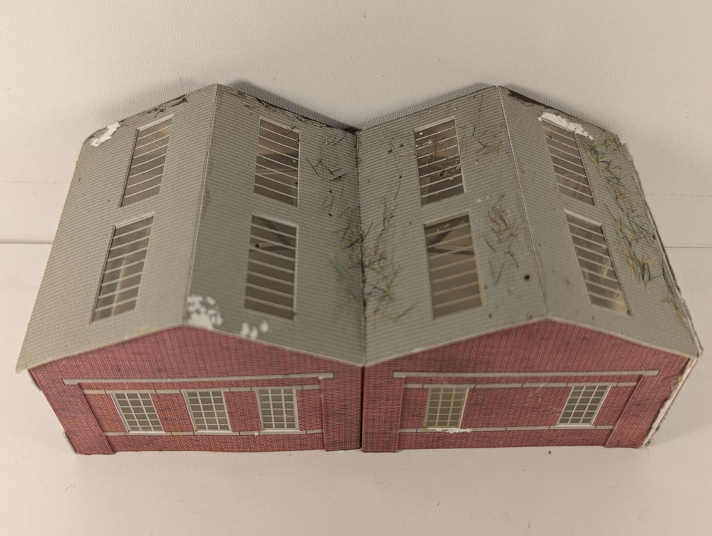 Metcalfe OO Gauge Bus Depot Building PO226