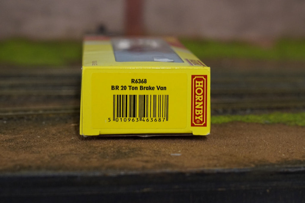 Hornby R6368 OO Gauge BR 20 Ton Brake Van Bauxite