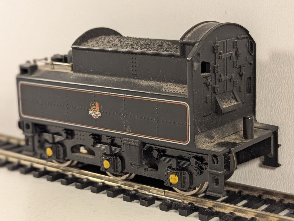 Mainline OO Gauge BR Standard Tender BR Black - Spares/Repairs