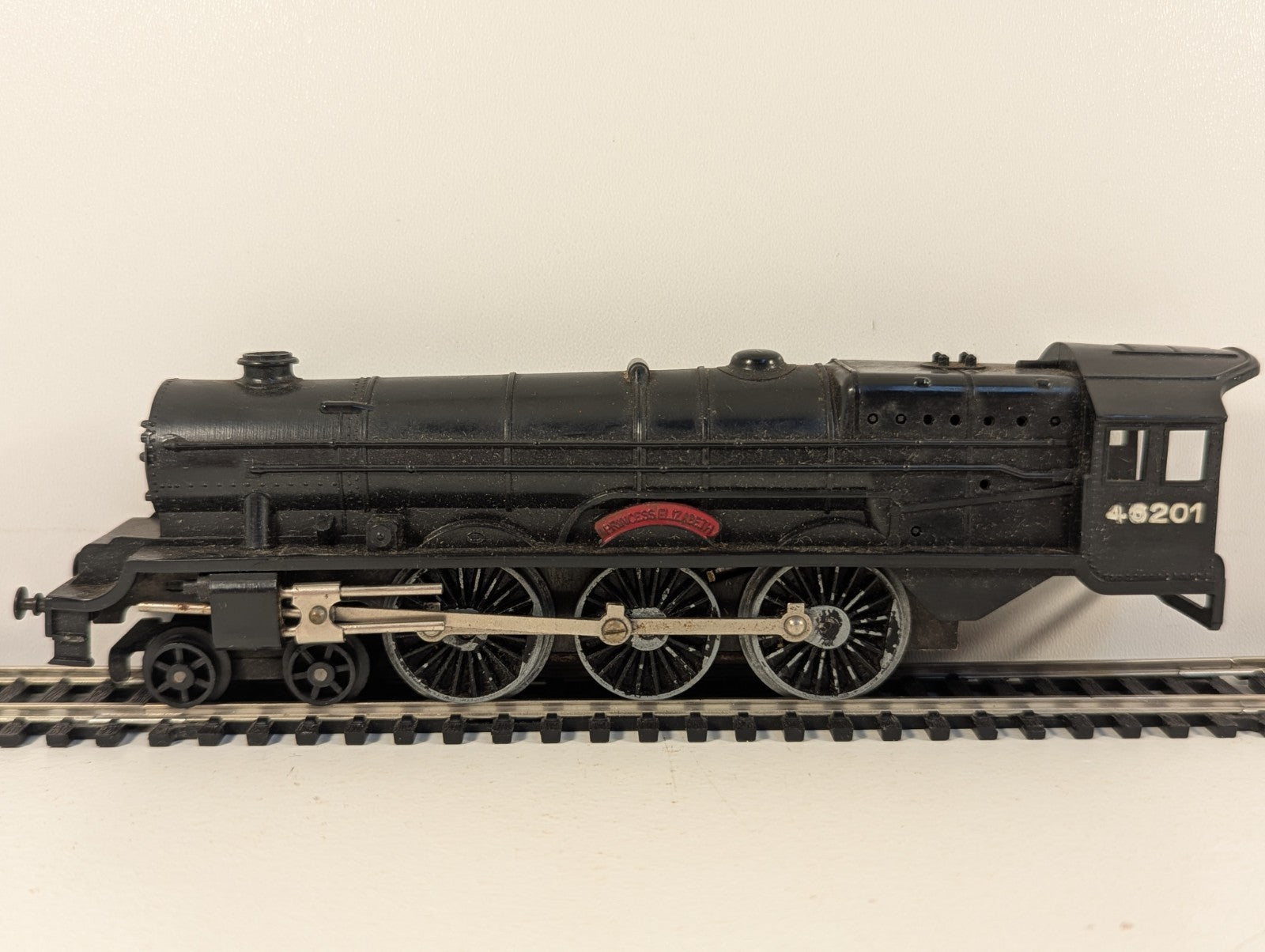 Tri-ang OO Gauge Princess Elizabeth BR Black Poor Runner