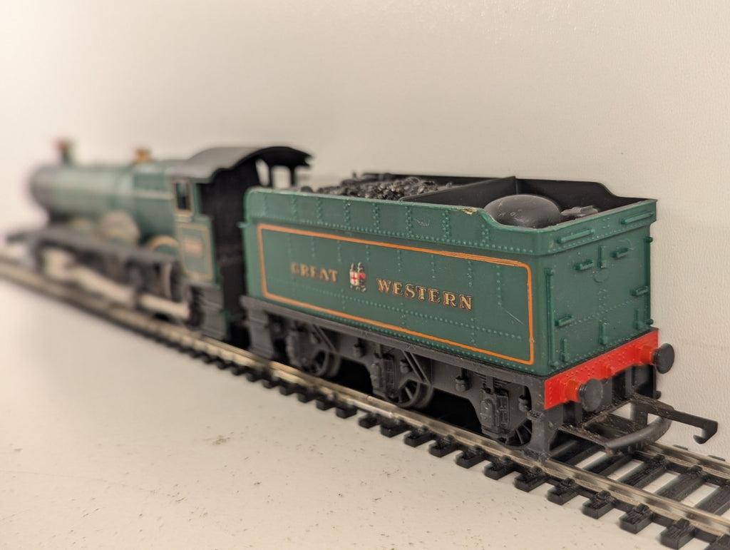 Hornby OO Gauge GWR Modified Hall Class Hinderton Hall locomotive tender view
