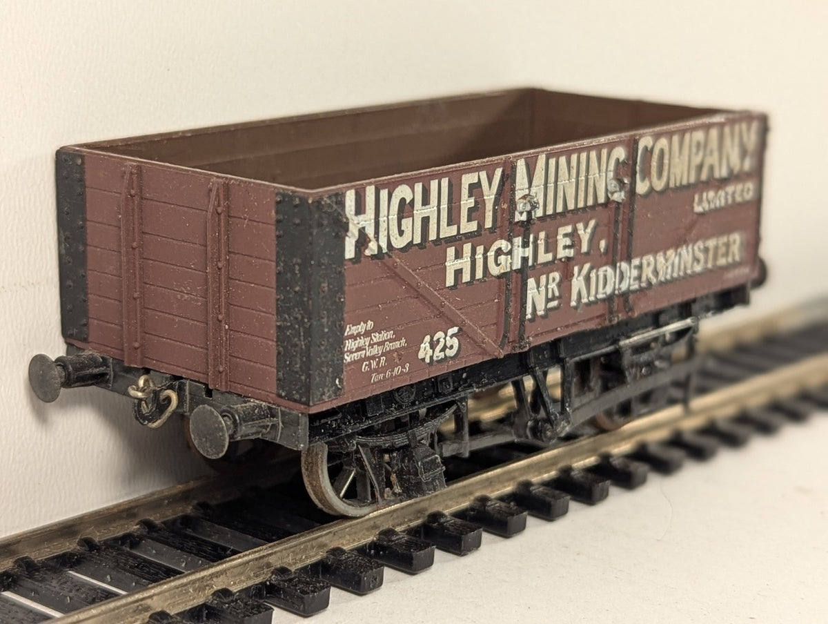 Hornby OO Gauge Highley Mining Company 7-Plank Open Wagon Goods Wagon 425