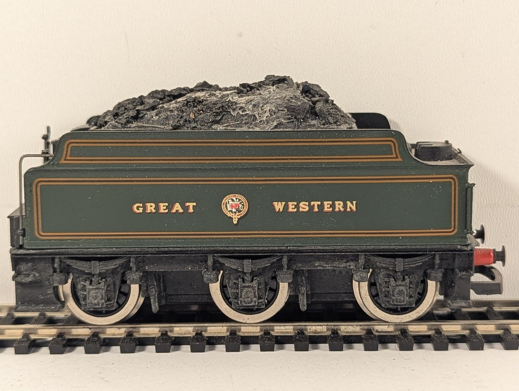 Hornby OO Gauge GWR 3-Axle Tender GWR Green