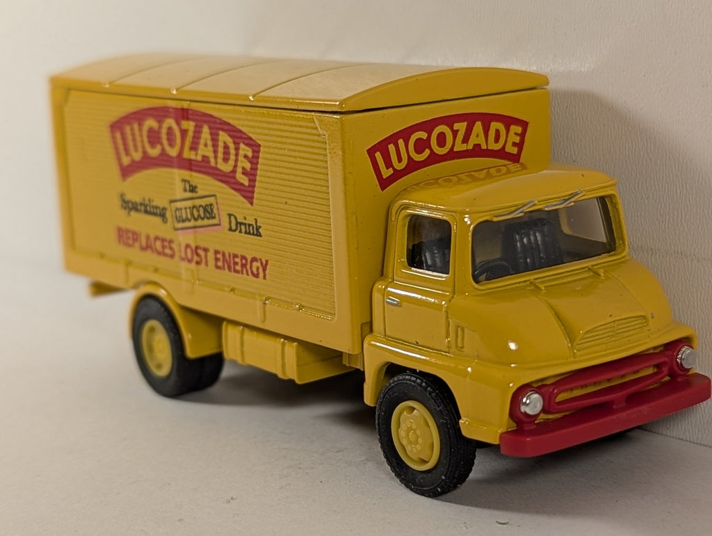 Vanguards 1:64 Ford Thames Trader Van Die-cast Model Lucozade VA6004