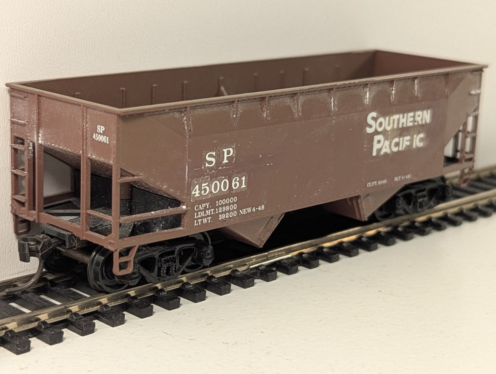 Athearn Southern Pacific 70-Ton Triple Hopper Car