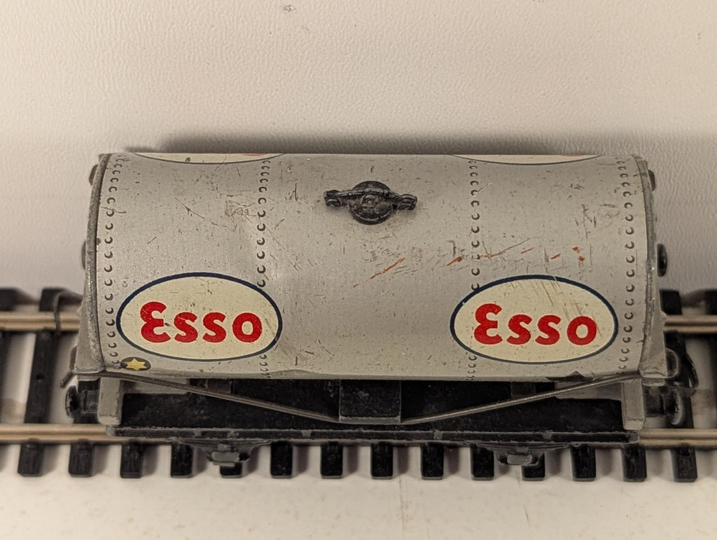 Hornby Dublo Esso Tank Wagon OO Gauge