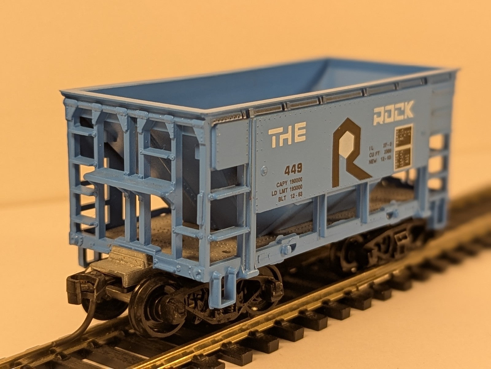 Roundhouse HO Gauge “The Rock” 449 Ore Car