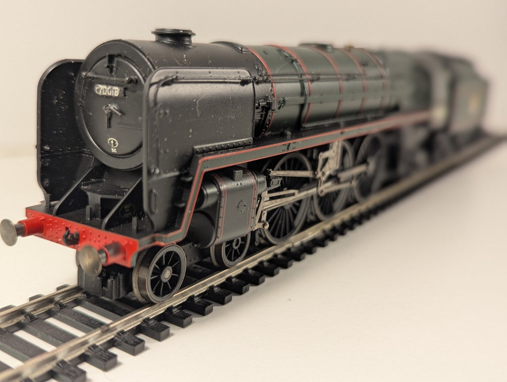 Hornby R2387 Britannia Class 7MT 4-6-2 No. 70018 “Flying Dutchman” – Renumbered