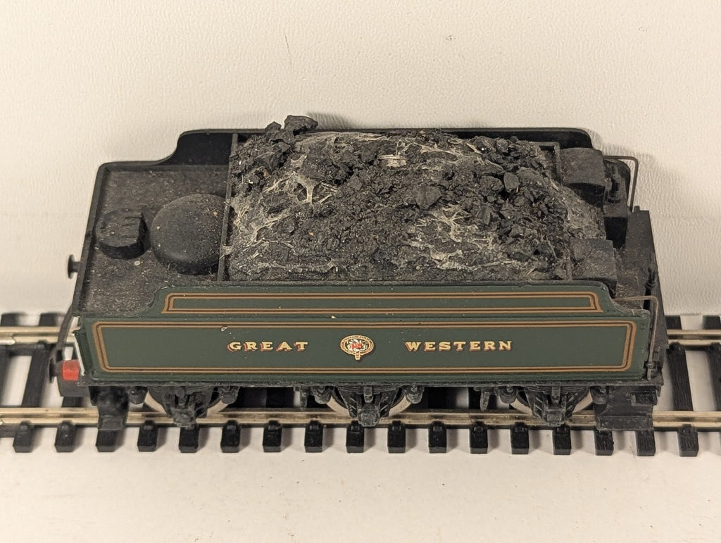 Hornby OO Gauge GWR 3-Axle Tender GWR Green