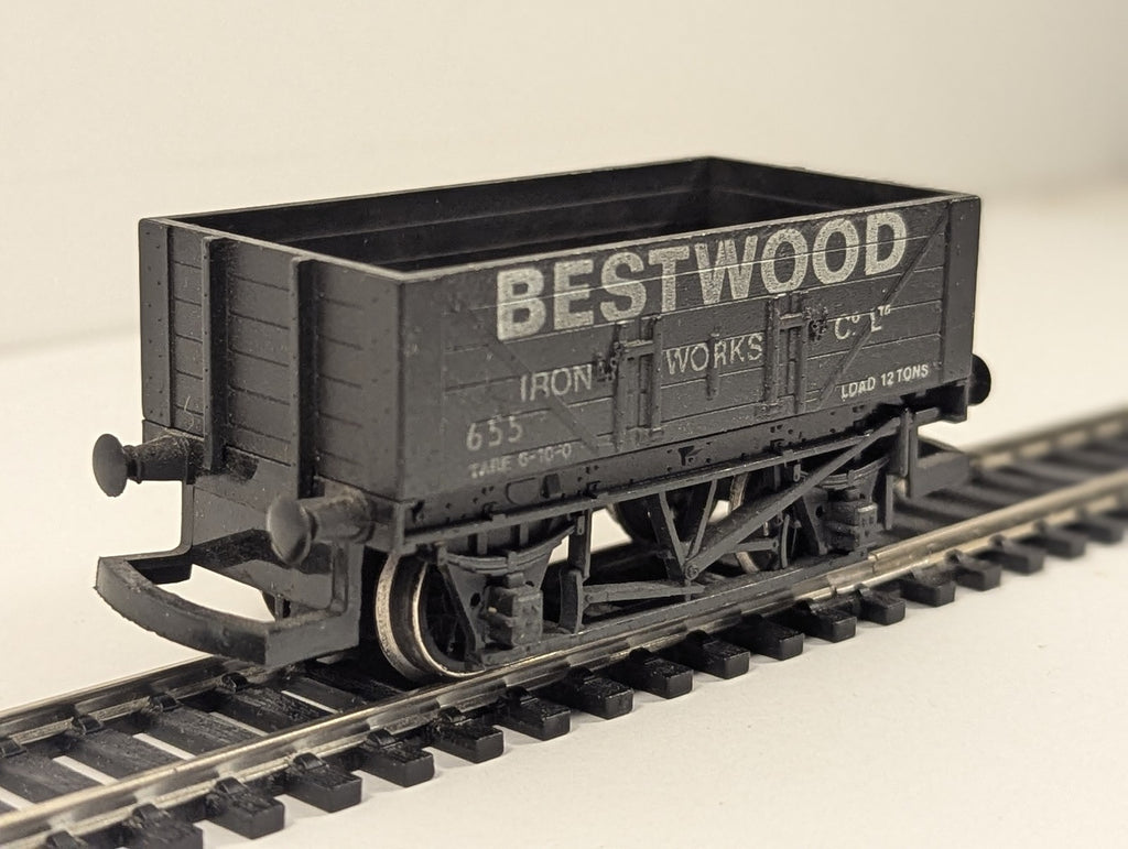 Hornby OO Gauge 8 Plank Wagon Bestwood Iron Works Goods Wagon 655