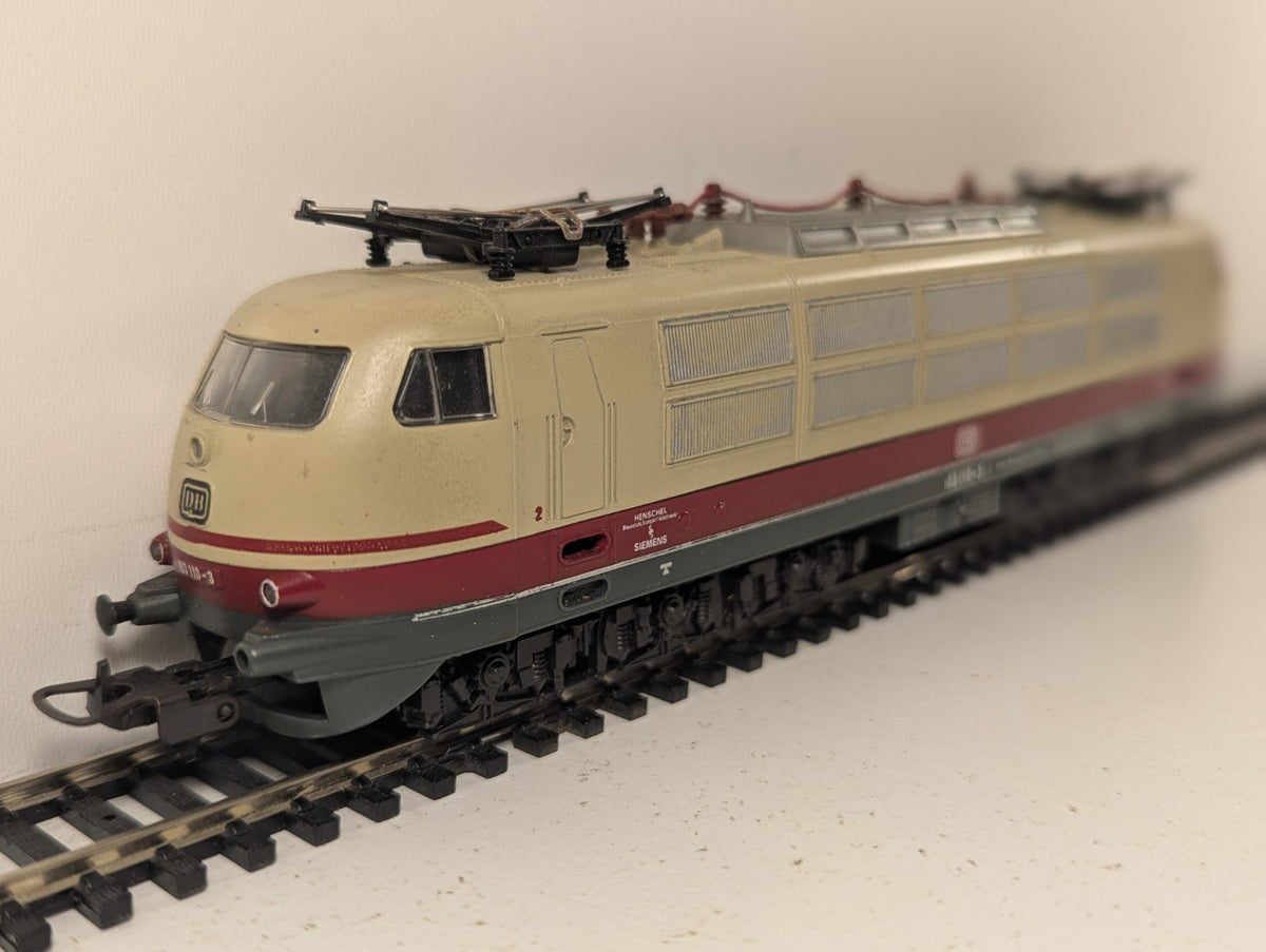 Liliput HO Gauge Class 103 Electric Locomotive 103 110-3 DB TEE Cream