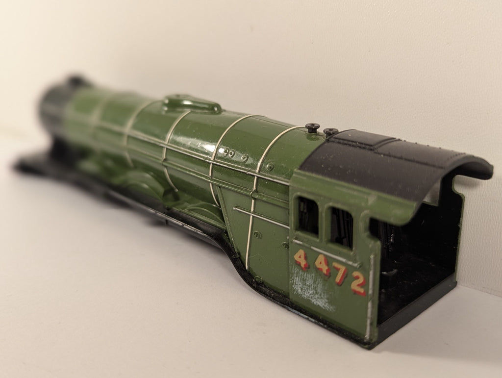 Tri-ang Hornby R850/5 OO Gauge Flying Scotsman Body Shell