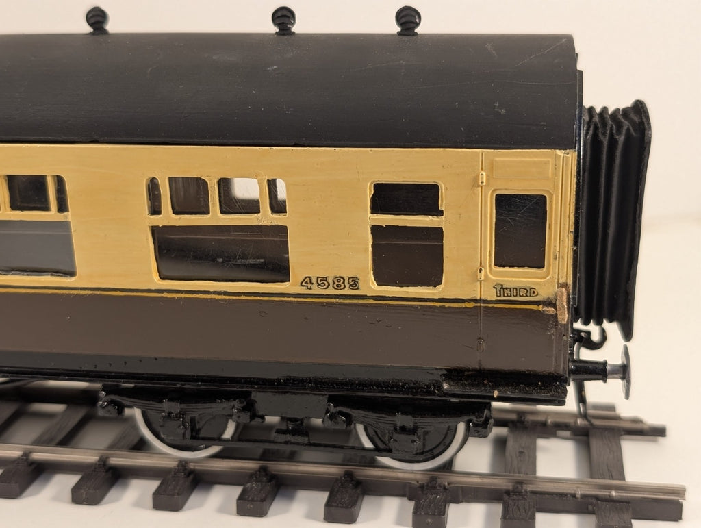 Leeds Company O Gauge Kitbuilt Great Western Chocolate & Cream 3rd Coach 4589
